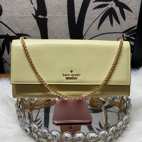 kate spade Handbags - ❤️ Kate Spade Wallet On Chain